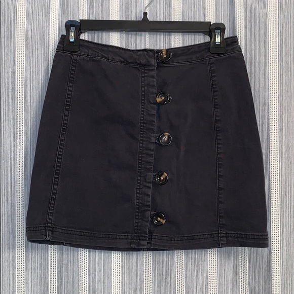 PacSun Dresses & Skirts - Pac sun black denim button up mini skirt